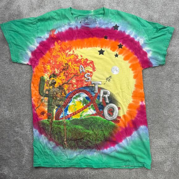 Astroworld Travis Scott Graphic Tee Shirt Size Medium Concert Tour Skater Y2K - Picture 1 of 7